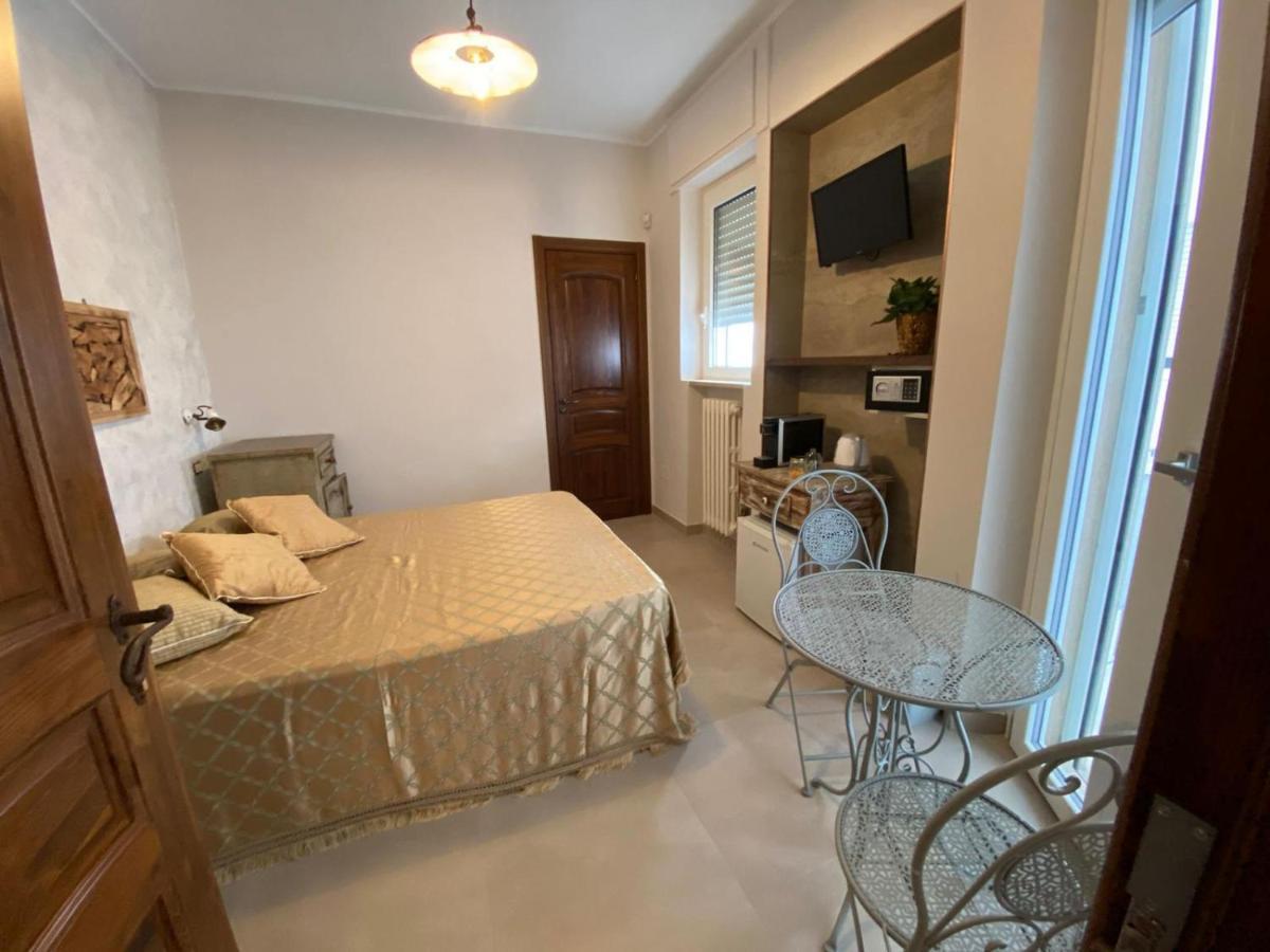 Bed and Breakfast La Fontanella Лечче Экстерьер фото